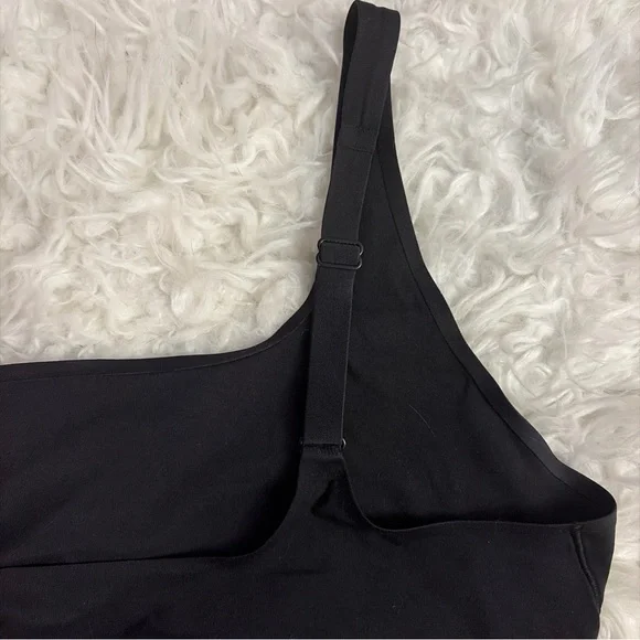 Lululemon Athletica Wundermost black bralette - Picture 5 of 9